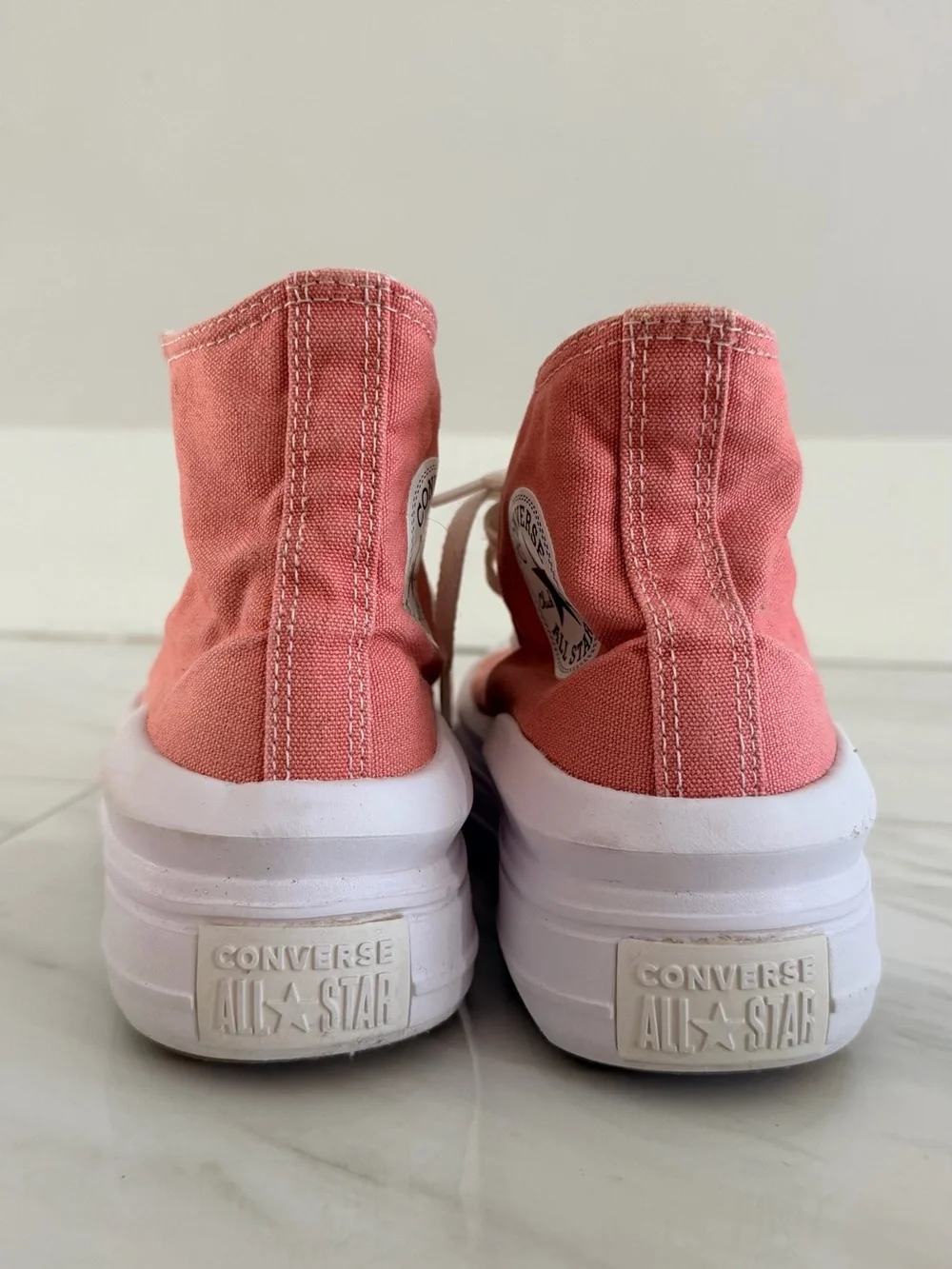 Converse high top